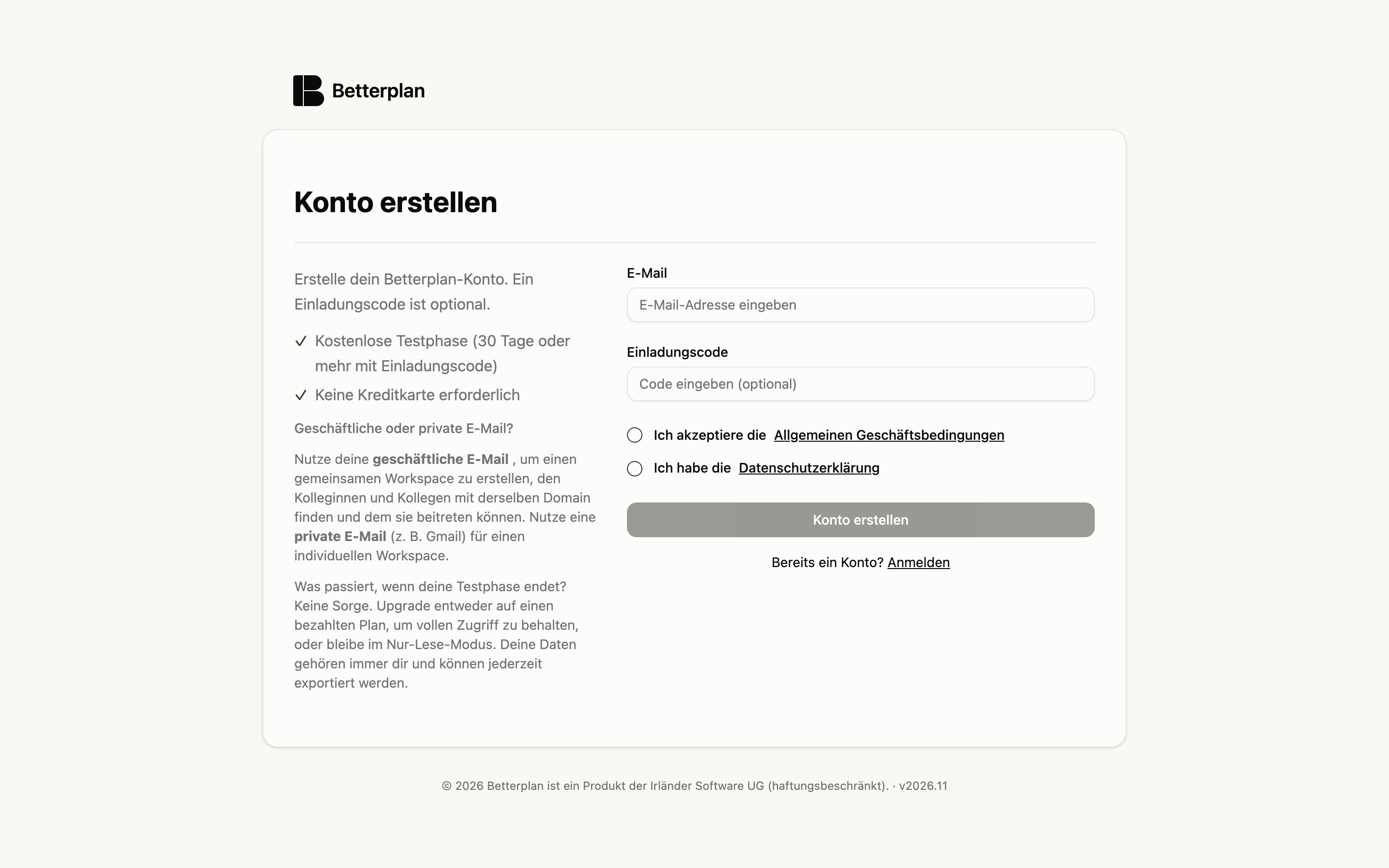 Die Registrierungsseite mit E-Mail-Feld, Einladungscode und Zustimmungen